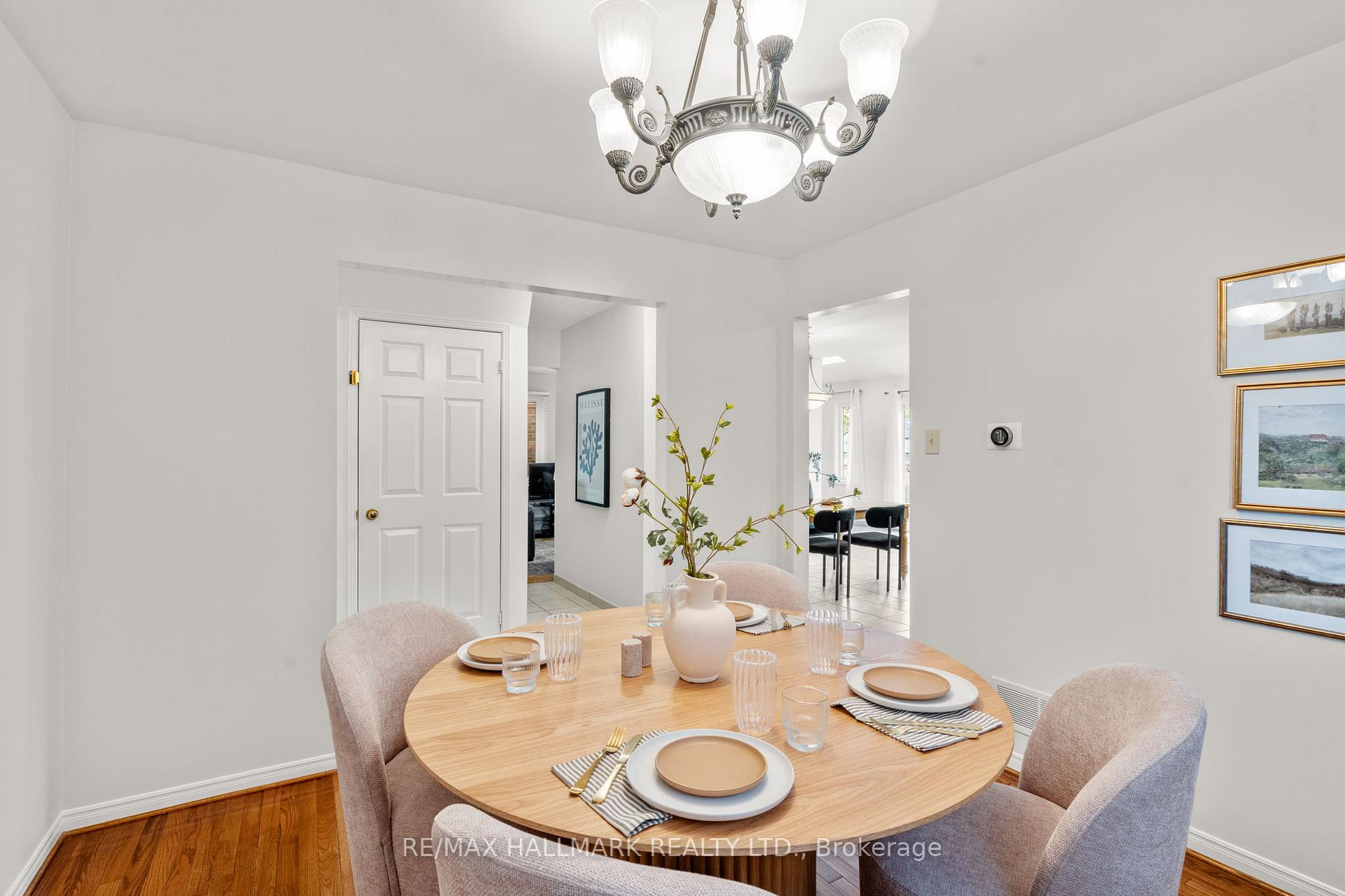 Photo 8 of 69 Cairns Drive, Markham, Raymerville — HOMEH
