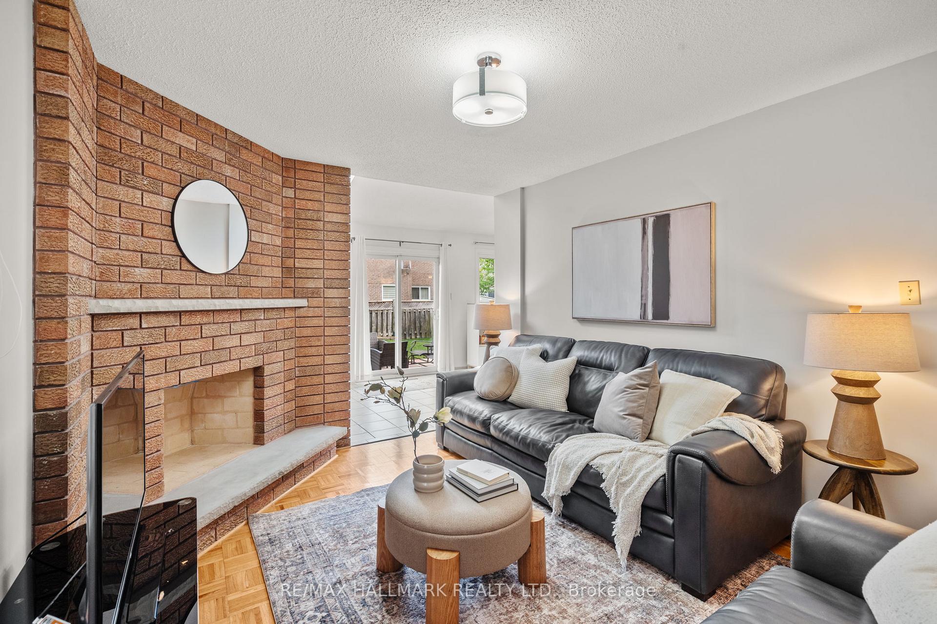Photo 19 of 69 Cairns Drive, Markham, Raymerville — HOMEH