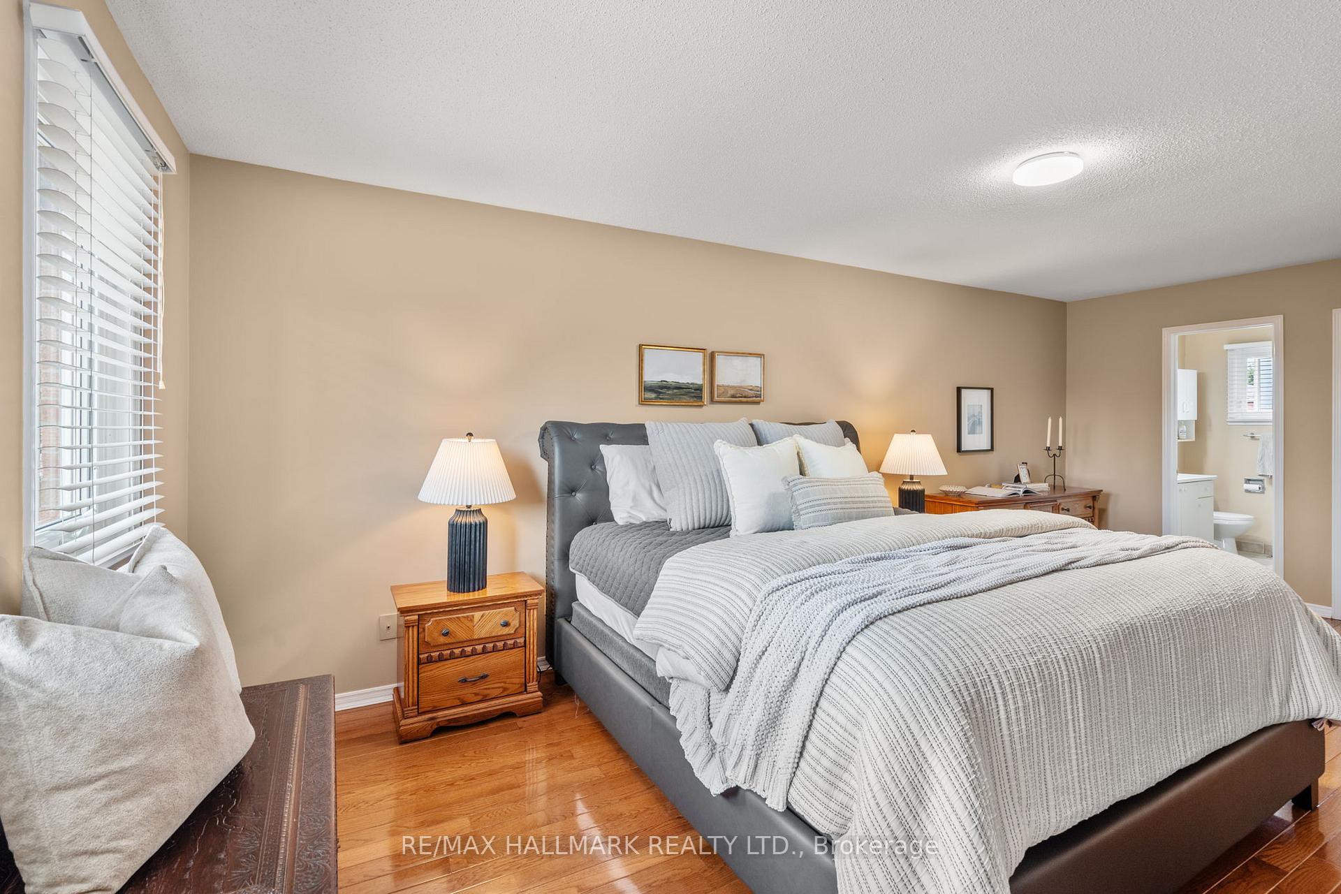 Photo 25 of 69 Cairns Drive, Markham, Raymerville — HOMEH