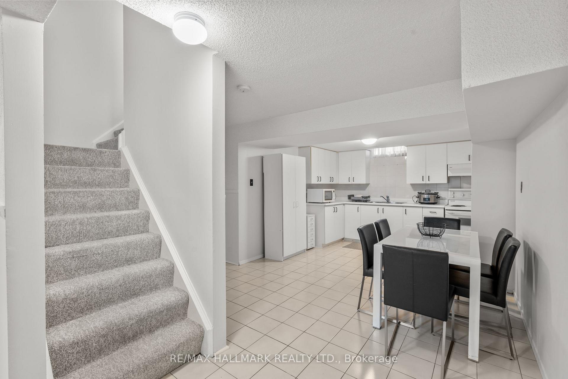 Photo 33 of 69 Cairns Drive, Markham, Raymerville — HOMEH