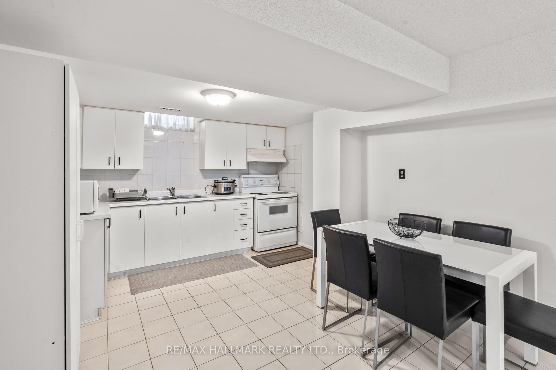Photo 35 of 69 Cairns Drive, Markham, Raymerville — HOMEH