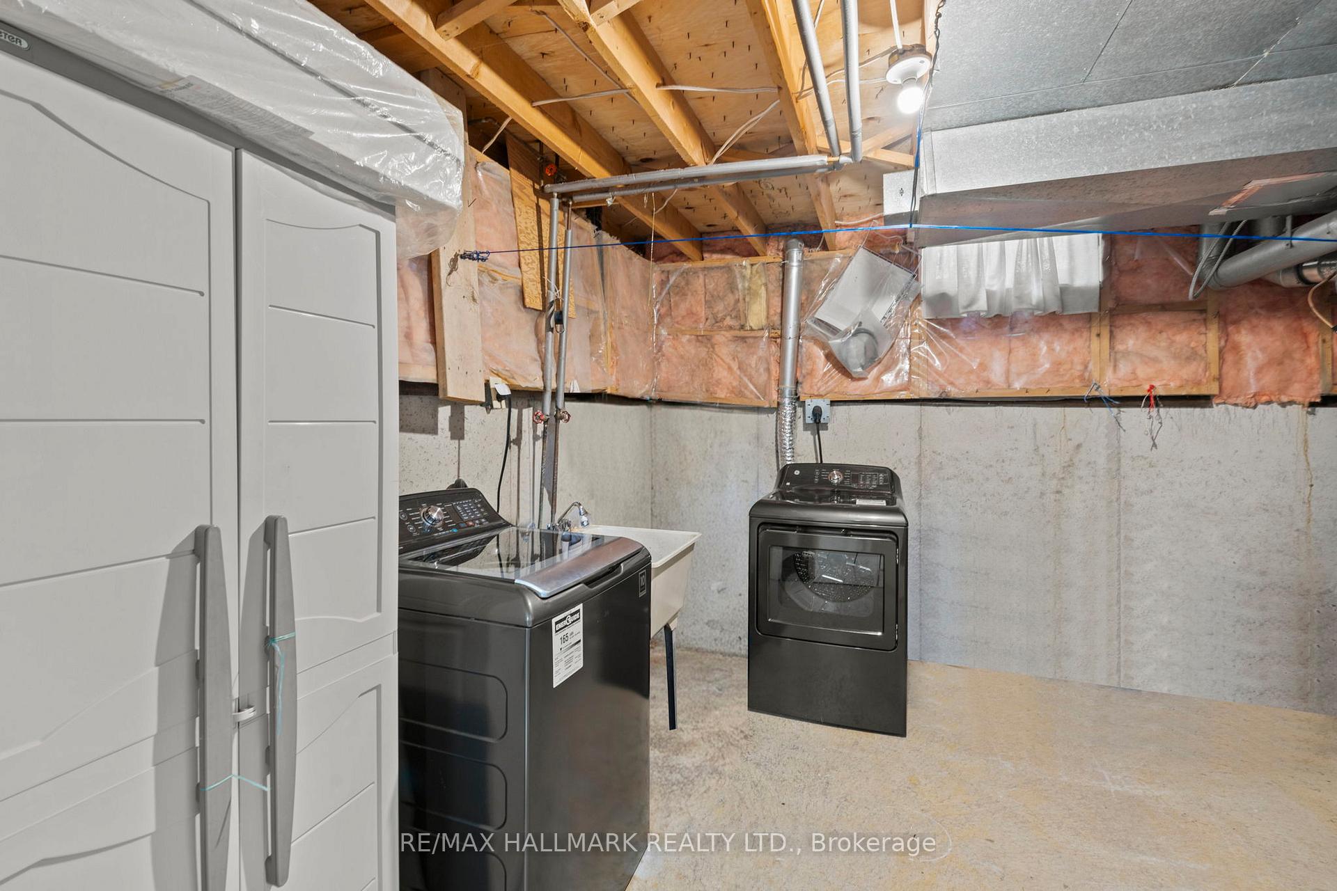 Photo 40 of 69 Cairns Drive, Markham, Raymerville — HOMEH