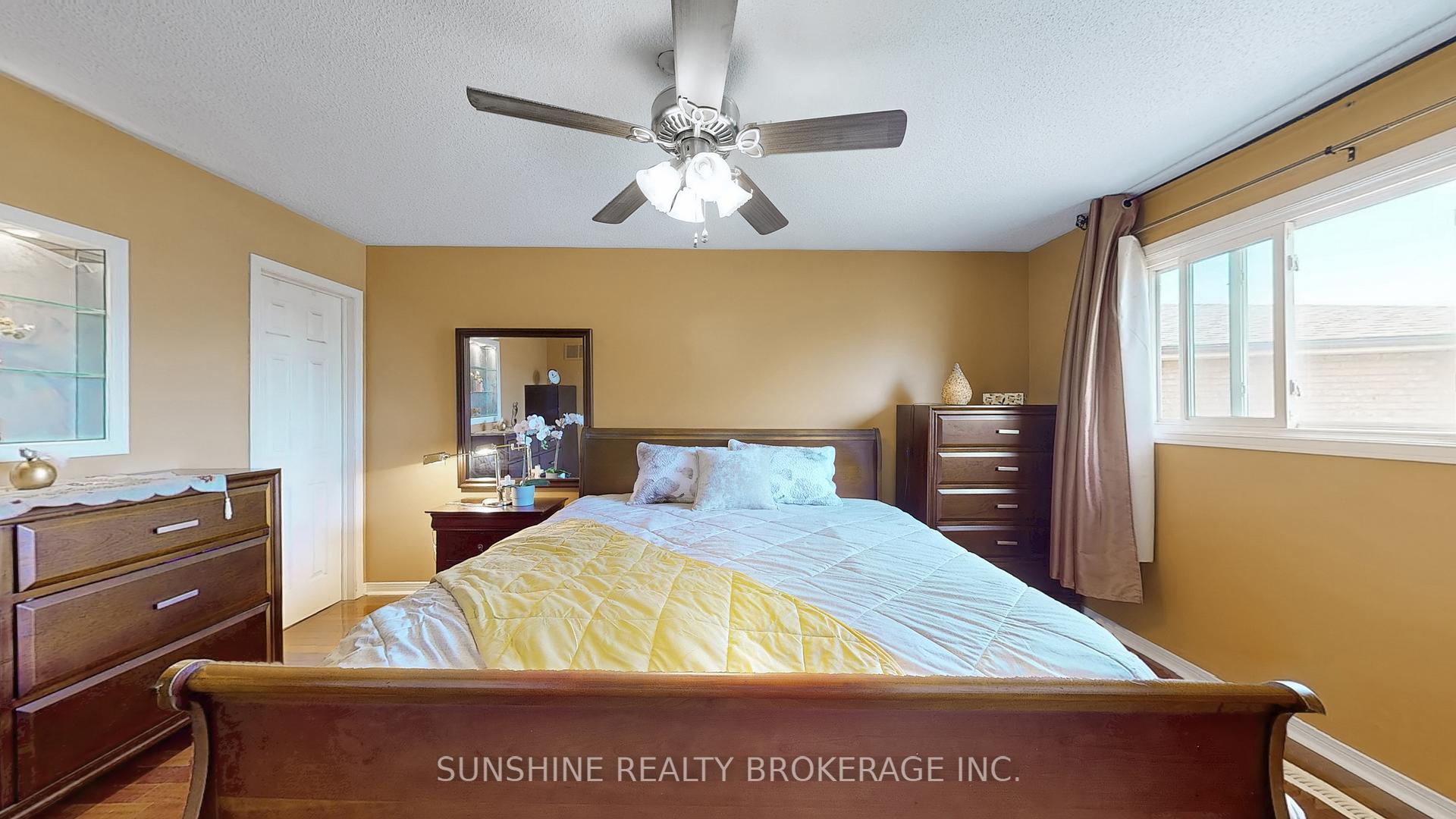 Photo 25 of 62 Cobbler Crescent, Markham, Raymerville — HOMEH