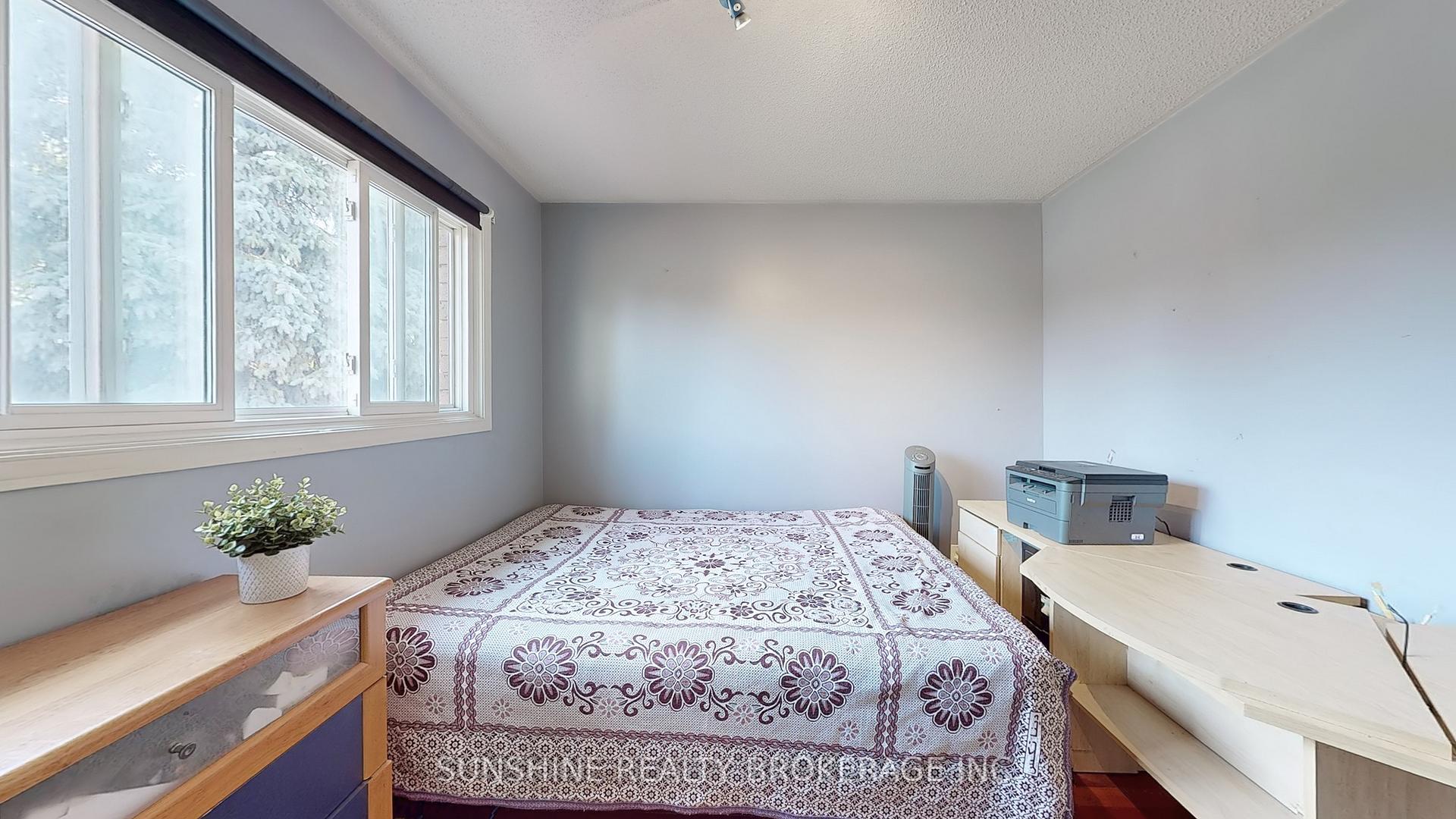 Photo 30 of 62 Cobbler Crescent, Markham, Raymerville — HOMEH