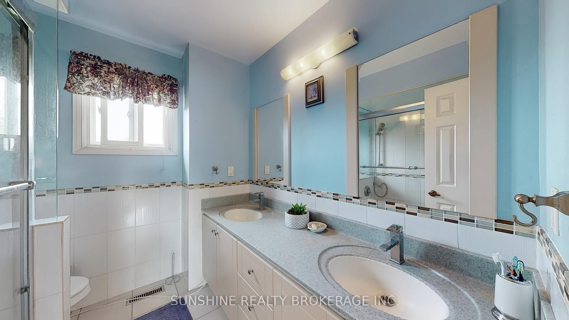 Photo 35 of 62 Cobbler Crescent, Markham, Raymerville — HOMEH
