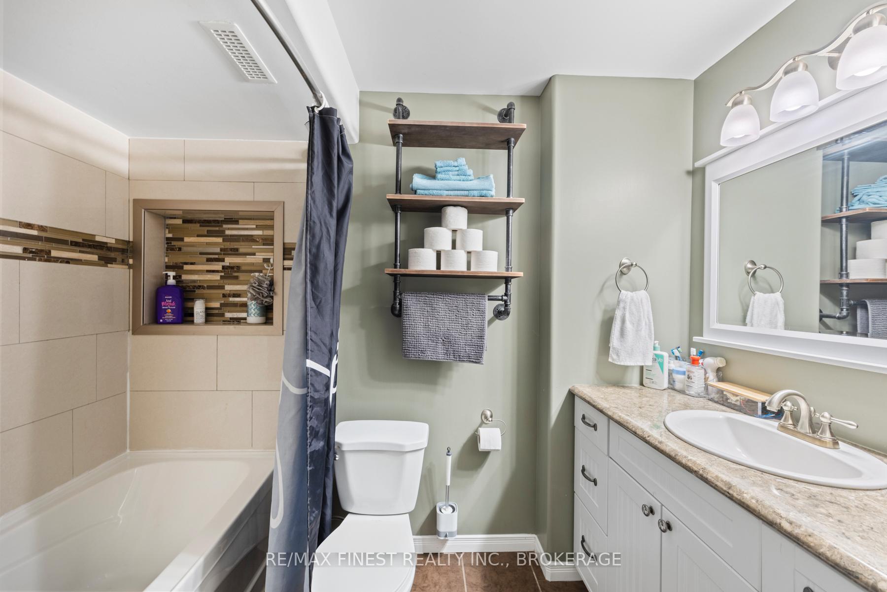 Photo 34 of 1001 Bluffwood Avenue, Kingston, Kingston East (Incl Barret Crt) — HOMEH