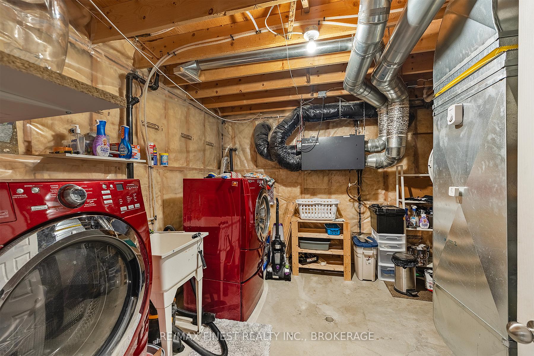 Photo 35 of 1001 Bluffwood Avenue, Kingston, Kingston East (Incl Barret Crt) — HOMEH