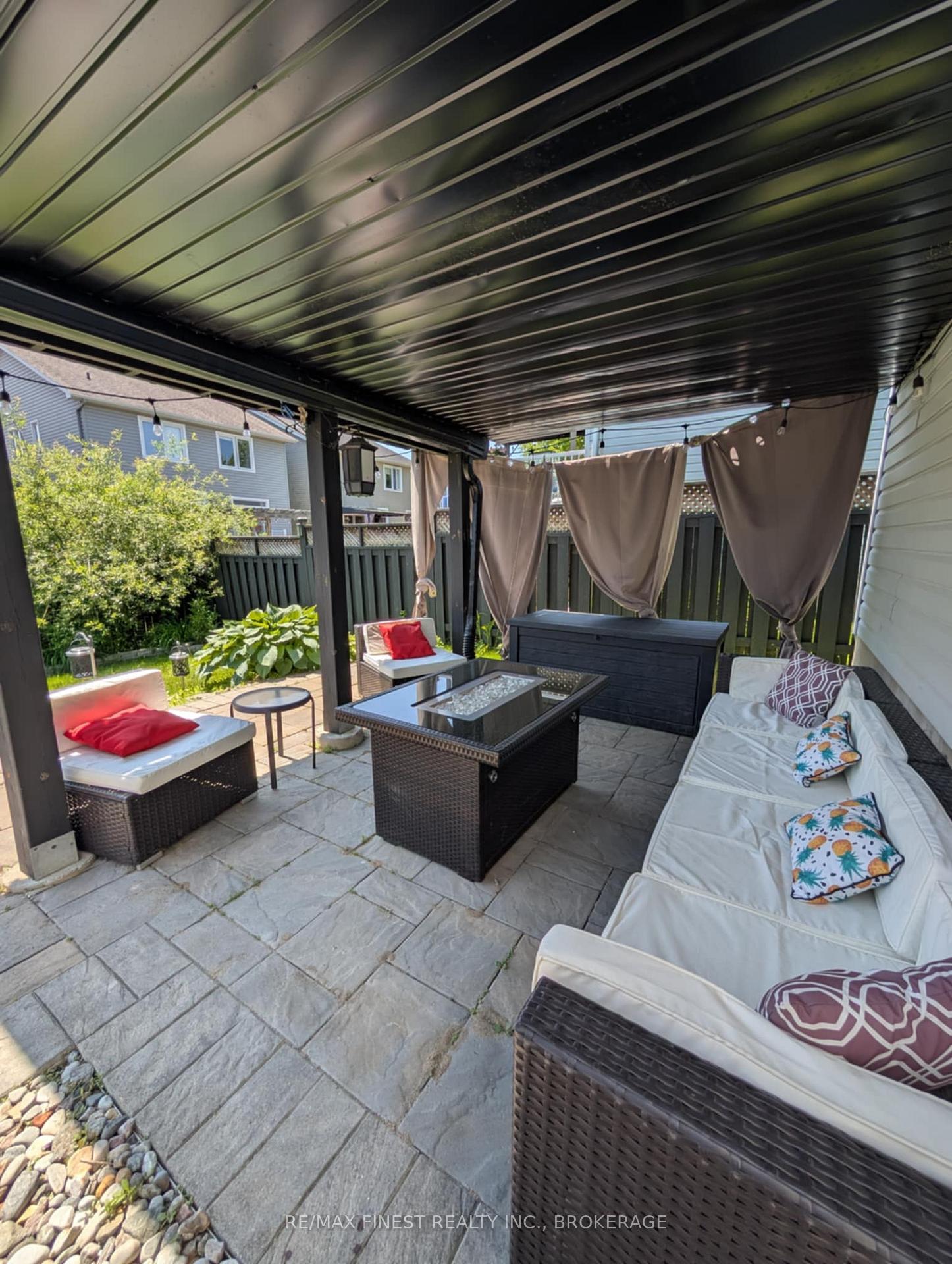 Photo 37 of 1001 Bluffwood Avenue, Kingston, Kingston East (Incl Barret Crt) — HOMEH