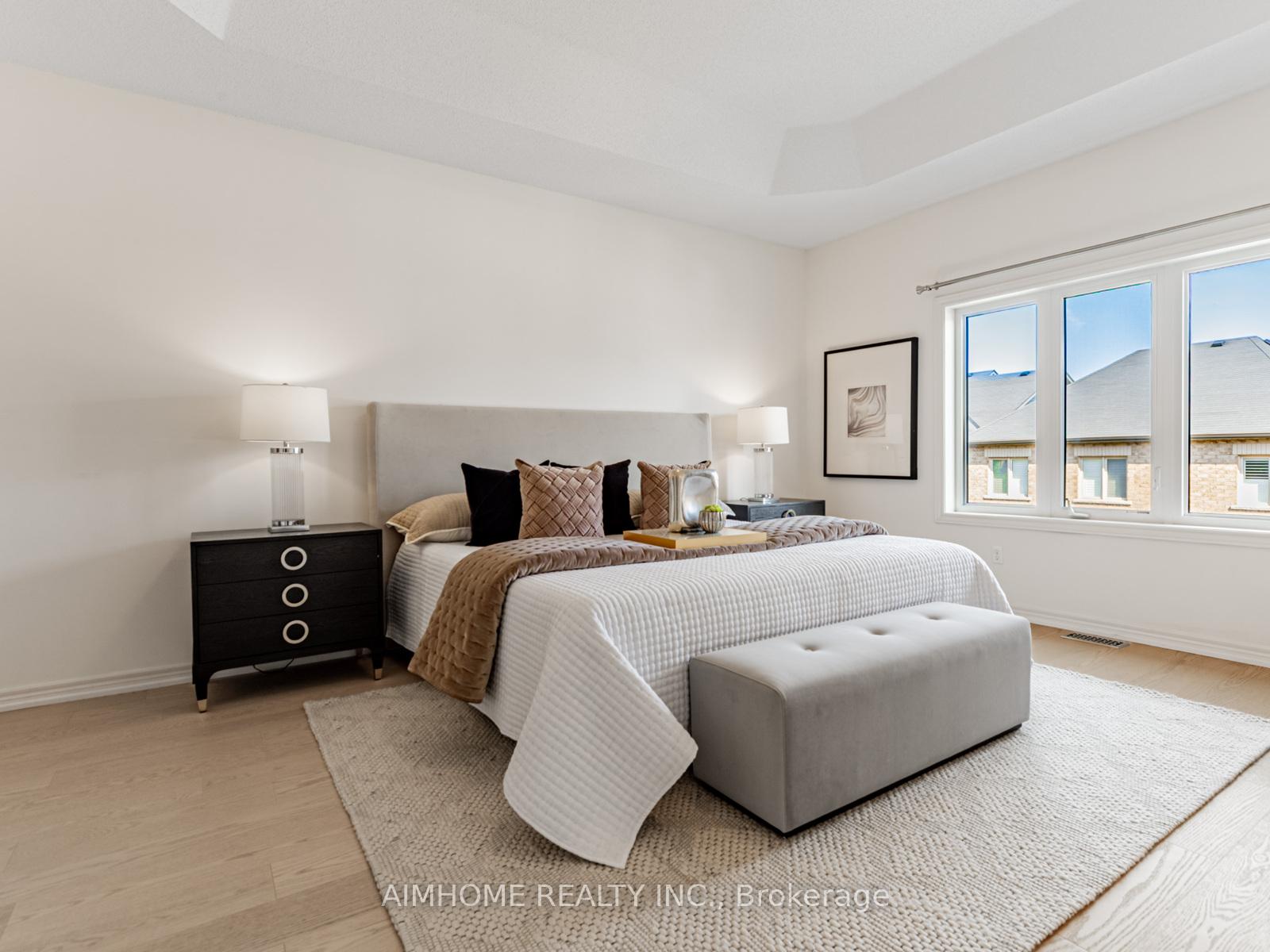 Photo 16 of 185 William Bartlett Drive, Markham, Berczy — HOMEH