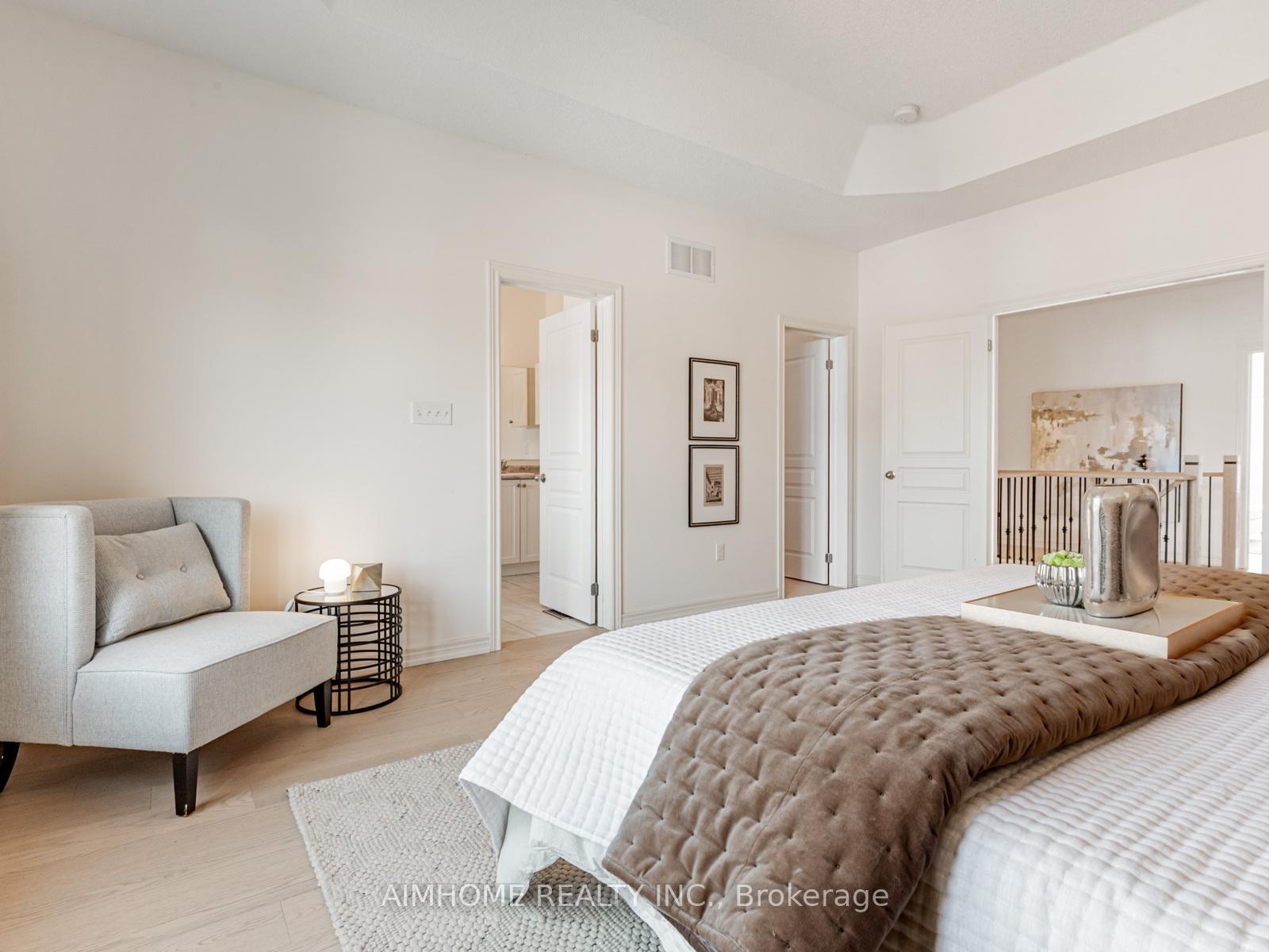 Photo 17 of 185 William Bartlett Drive, Markham, Berczy — HOMEH