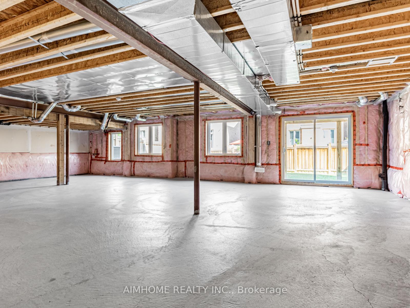Photo 31 of 185 William Bartlett Drive, Markham, Berczy — HOMEH