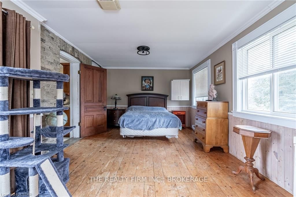 Photo 4 of 22981 Prospect Hill Road, Middlesex Centre, Rural Middlesex Centre — HOMEH