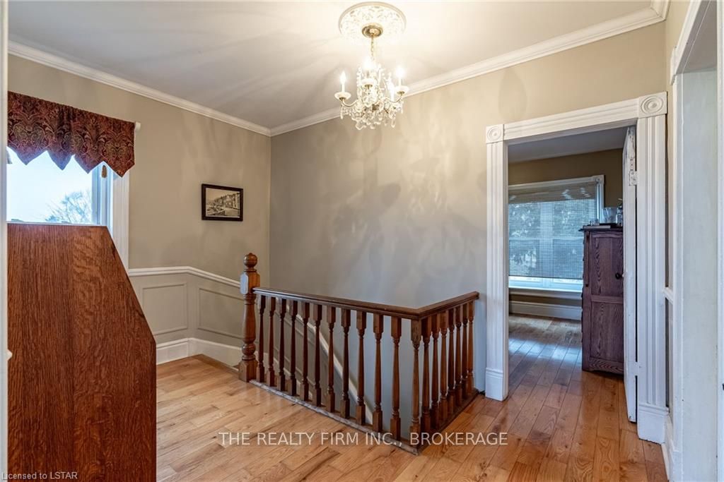 Photo 8 of 22981 Prospect Hill Road, Middlesex Centre, Rural Middlesex Centre — HOMEH