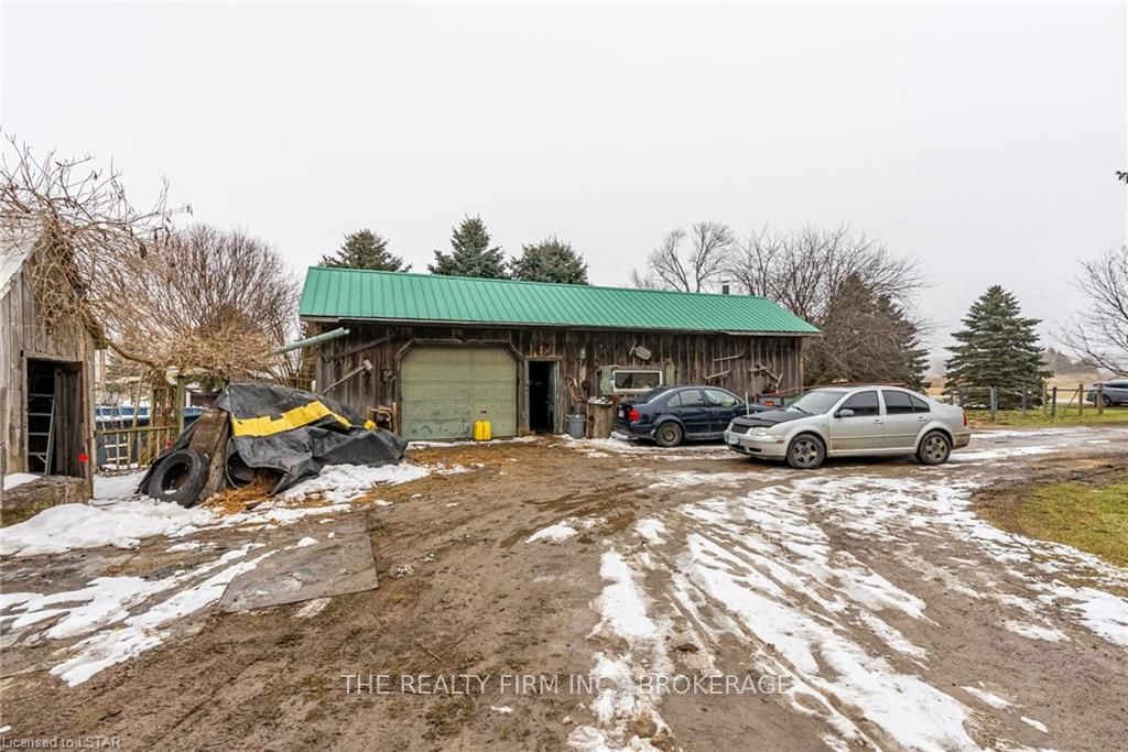 Photo 20 of 22981 Prospect Hill Road, Middlesex Centre, Rural Middlesex Centre — HOMEH