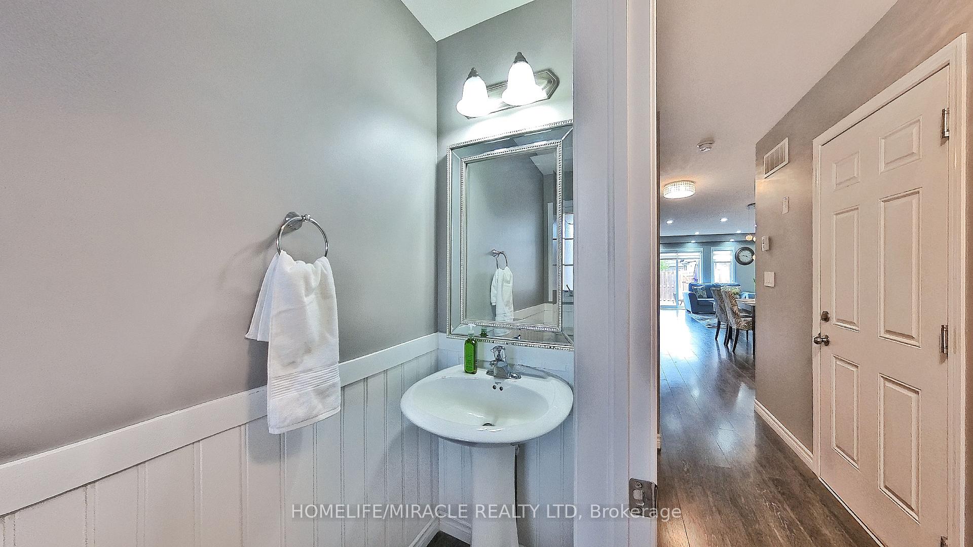 Photo 2 of 66 Meadowridge Street, Kitchener, Doon South — HOMEH