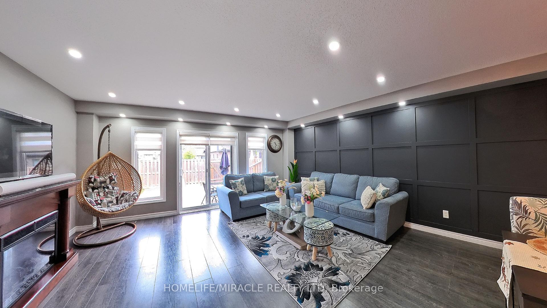 Photo 15 of 66 Meadowridge Street, Kitchener, Doon South — HOMEH