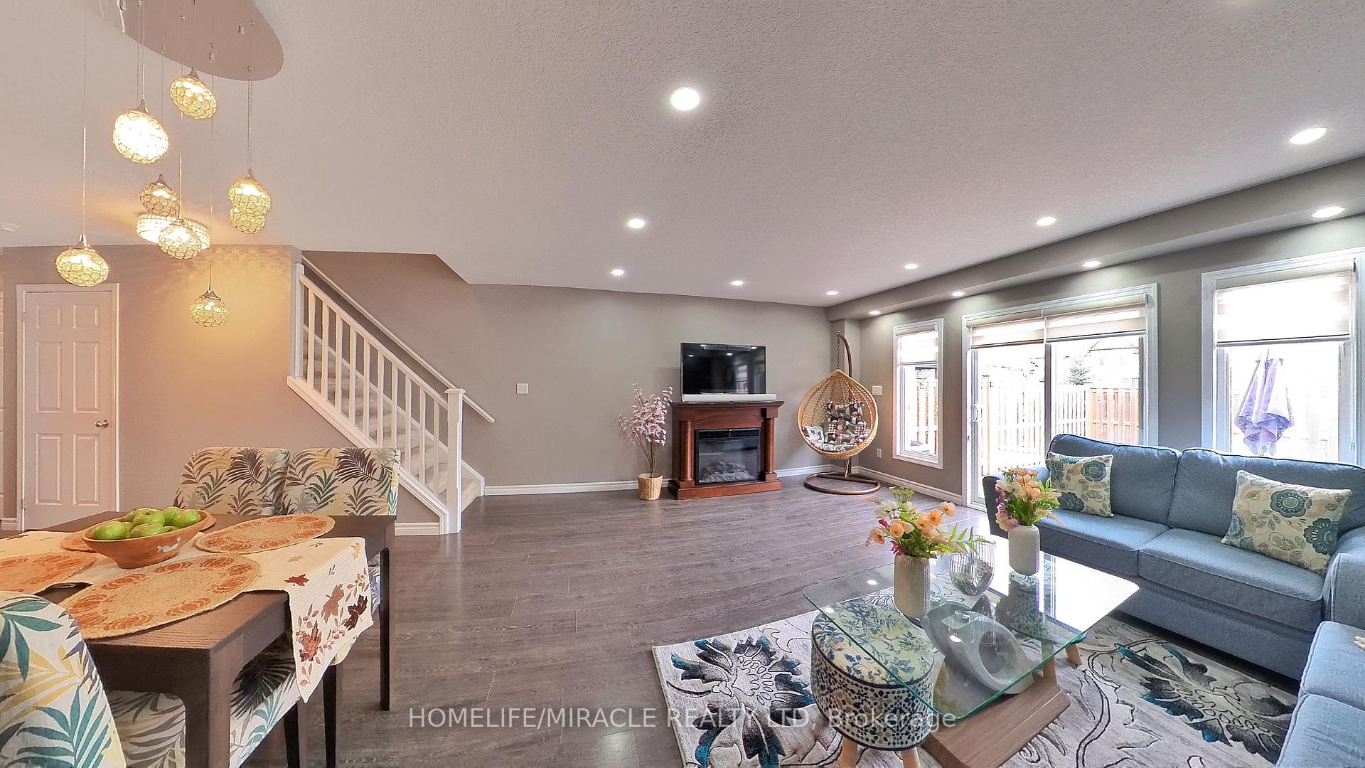 Photo 17 of 66 Meadowridge Street, Kitchener, Doon South — HOMEH