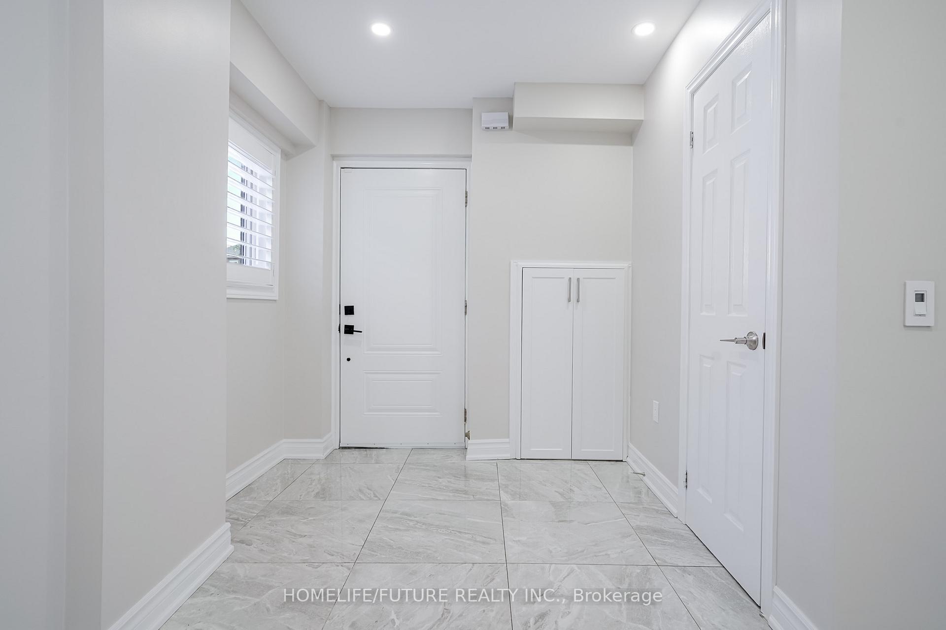 Photo 3 of Unit Bsmt, 91 Joycedale Street, Markham, Middlefield — HOMEH