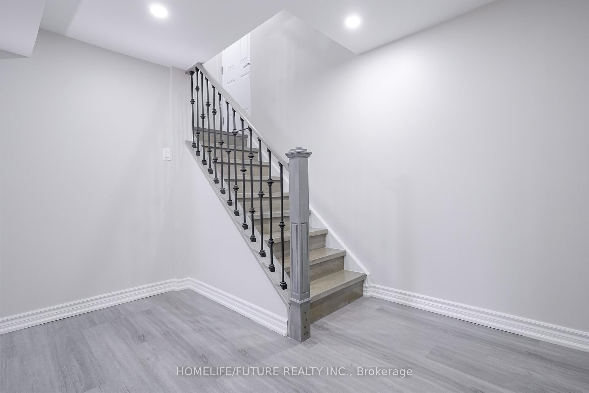 Photo 6 of Unit Bsmt, 91 Joycedale Street, Markham, Middlefield — HOMEH