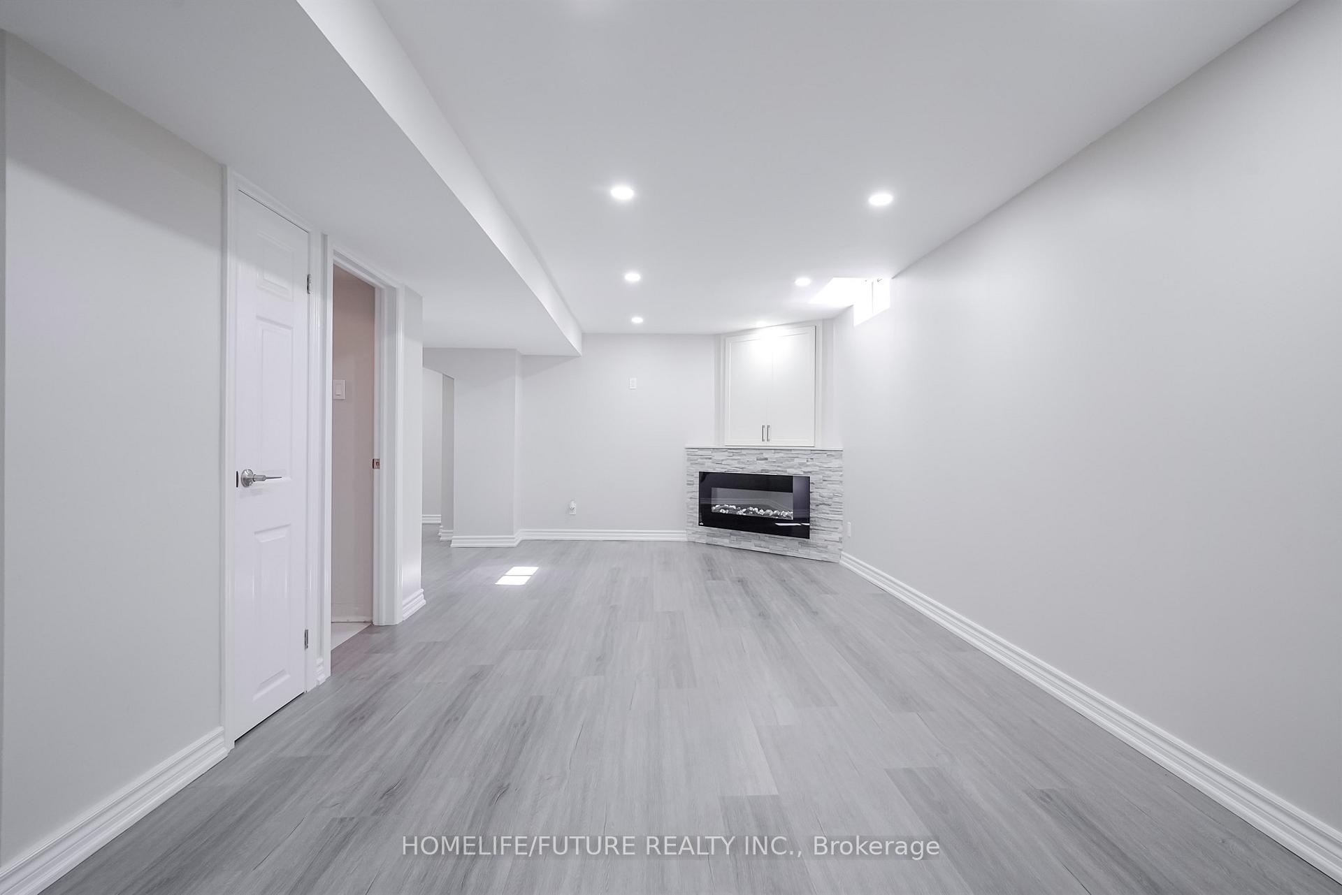 Photo 10 of Unit Bsmt, 91 Joycedale Street, Markham, Middlefield — HOMEH
