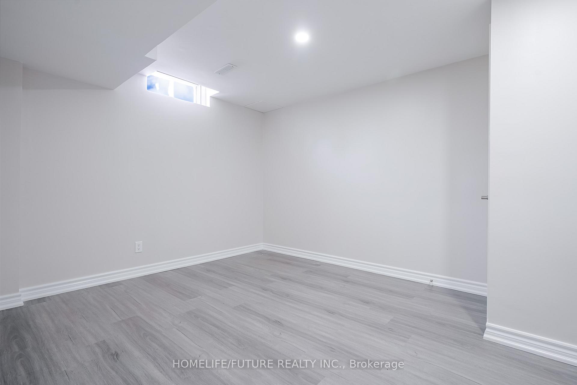Photo 13 of Unit Bsmt, 91 Joycedale Street, Markham, Middlefield — HOMEH