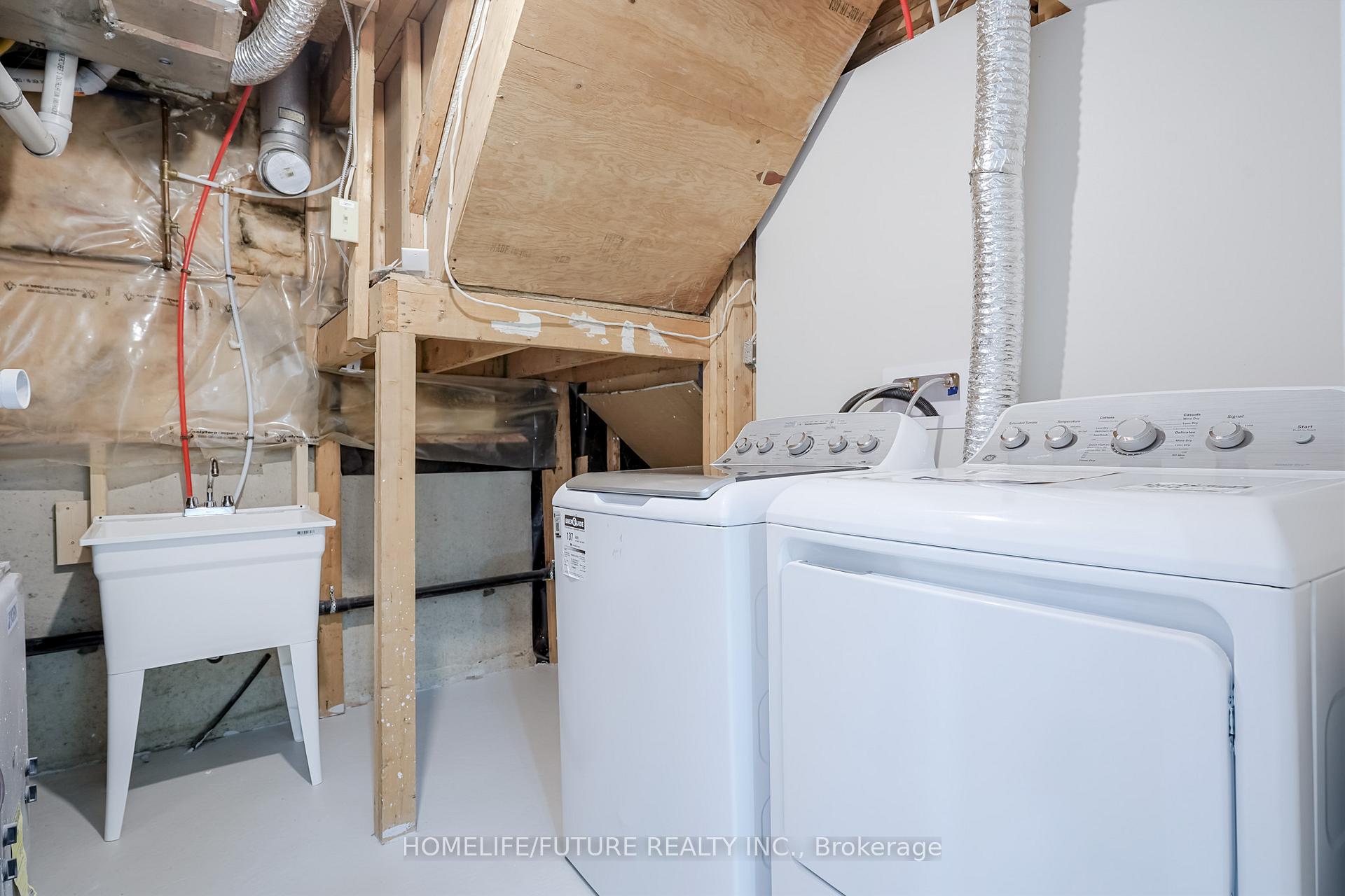 Photo 17 of Unit Bsmt, 91 Joycedale Street, Markham, Middlefield — HOMEH
