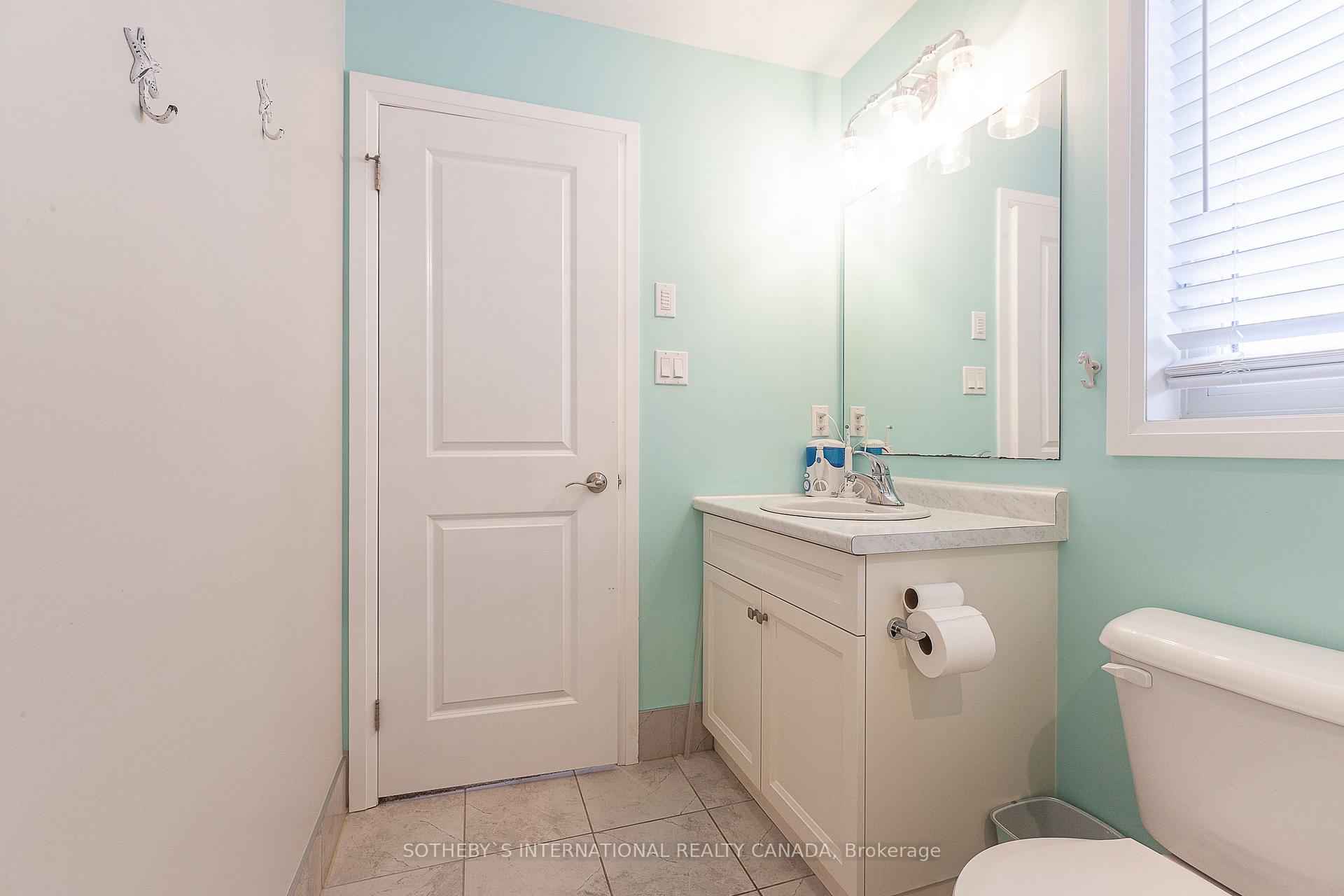 Photo 19 of 154 Bridge Crescent, Minto — HOMEH