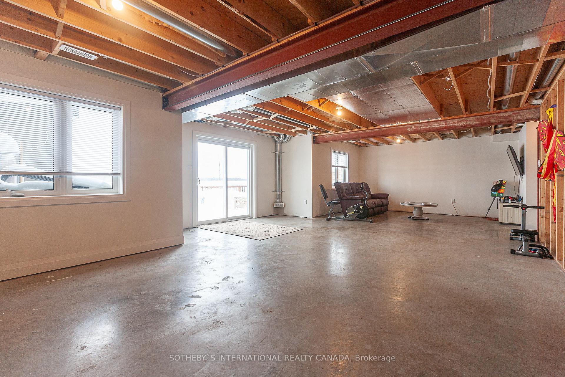 Photo 29 of 154 Bridge Crescent, Minto — HOMEH