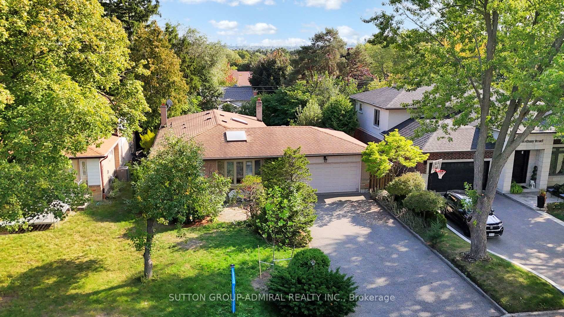 Photo 1 of 11 Rothsay Road, Markham, Royal Orchard — HOMEH