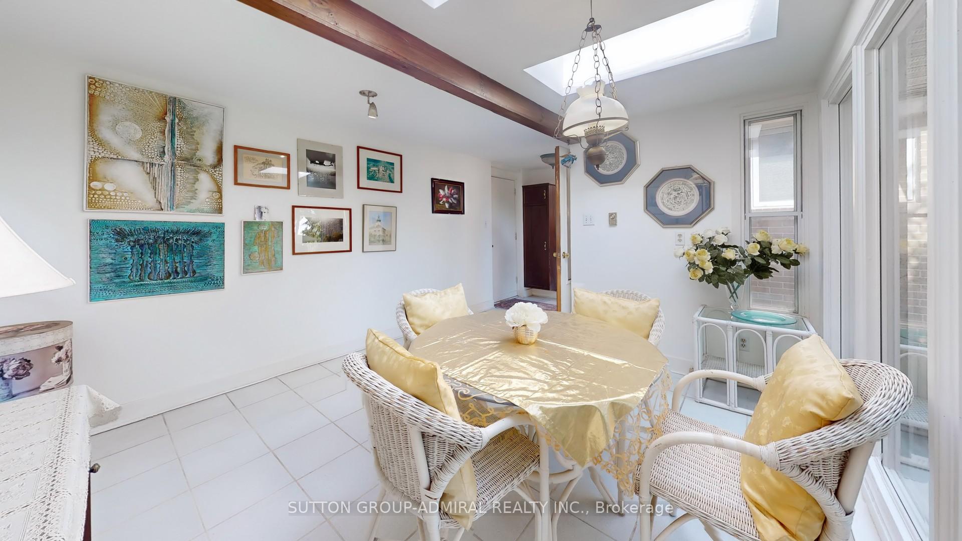 Photo 13 of 11 Rothsay Road, Markham, Royal Orchard — HOMEH