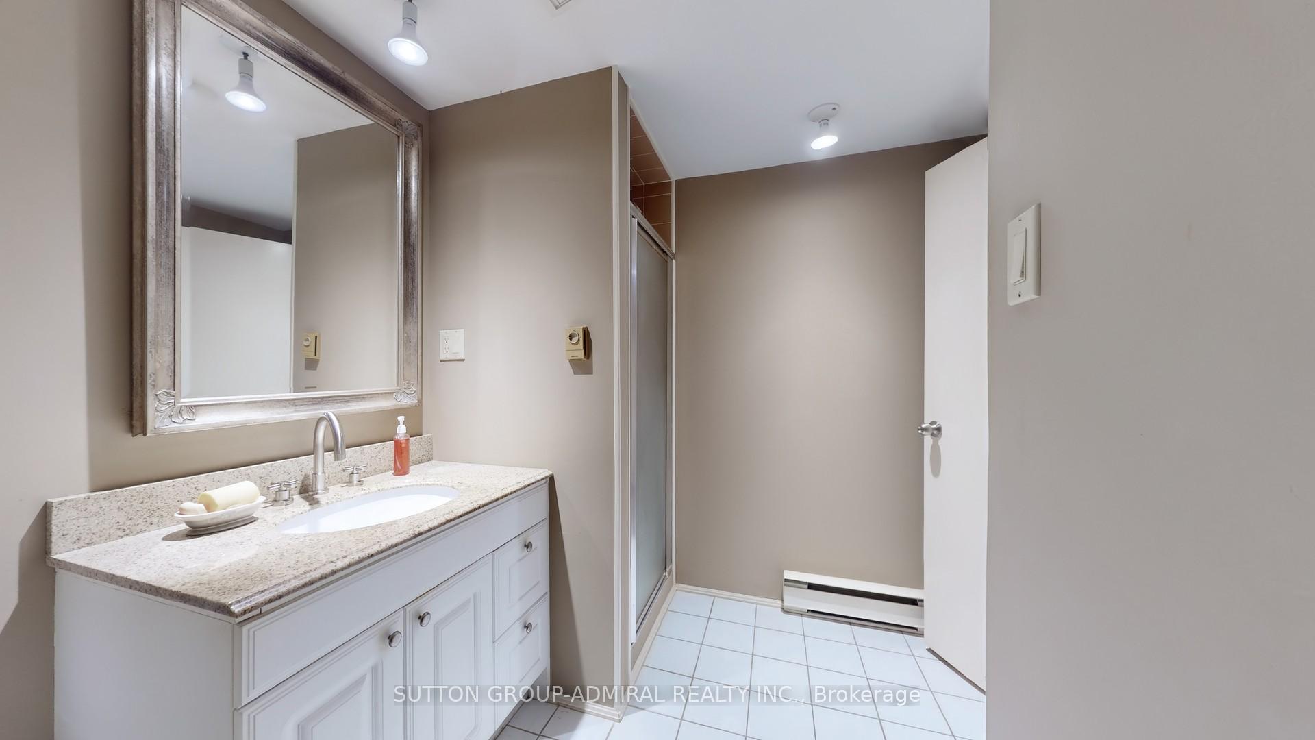 Photo 48 of 11 Rothsay Road, Markham, Royal Orchard — HOMEH