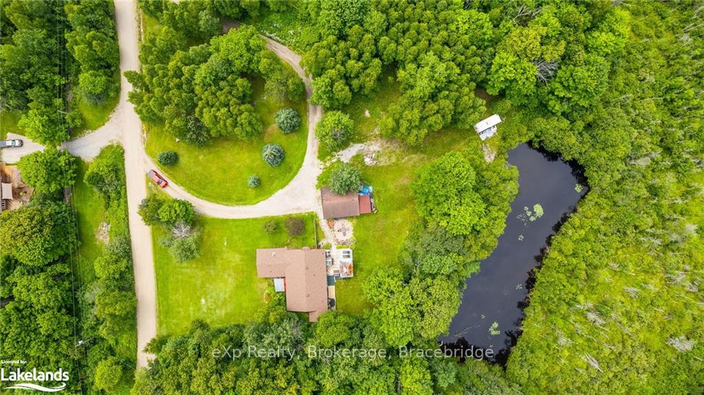 Front of 1037 Kernohan Farm Trail