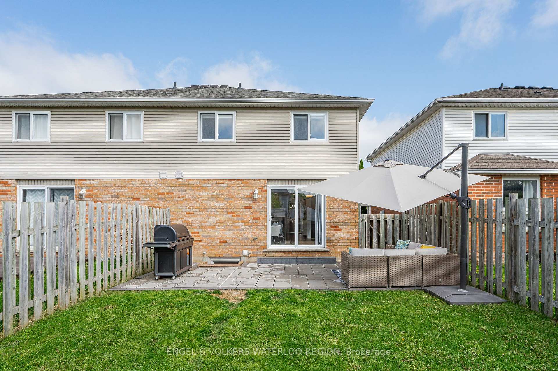Photo 40 of 46 Hackberry Street, Kitchener, Larentian West — HOMEH