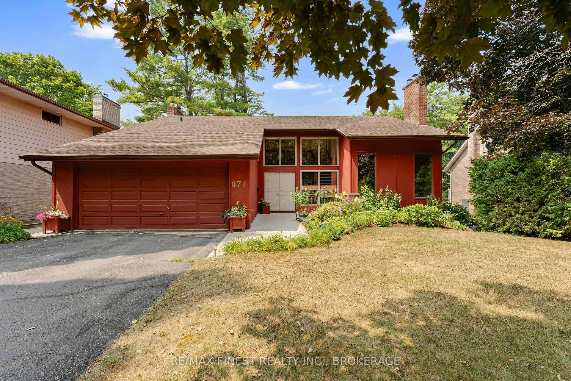 Photo 2 of 871 Safari Drive, Kingston, North of Taylor-Kidd Blvd — HOMEH