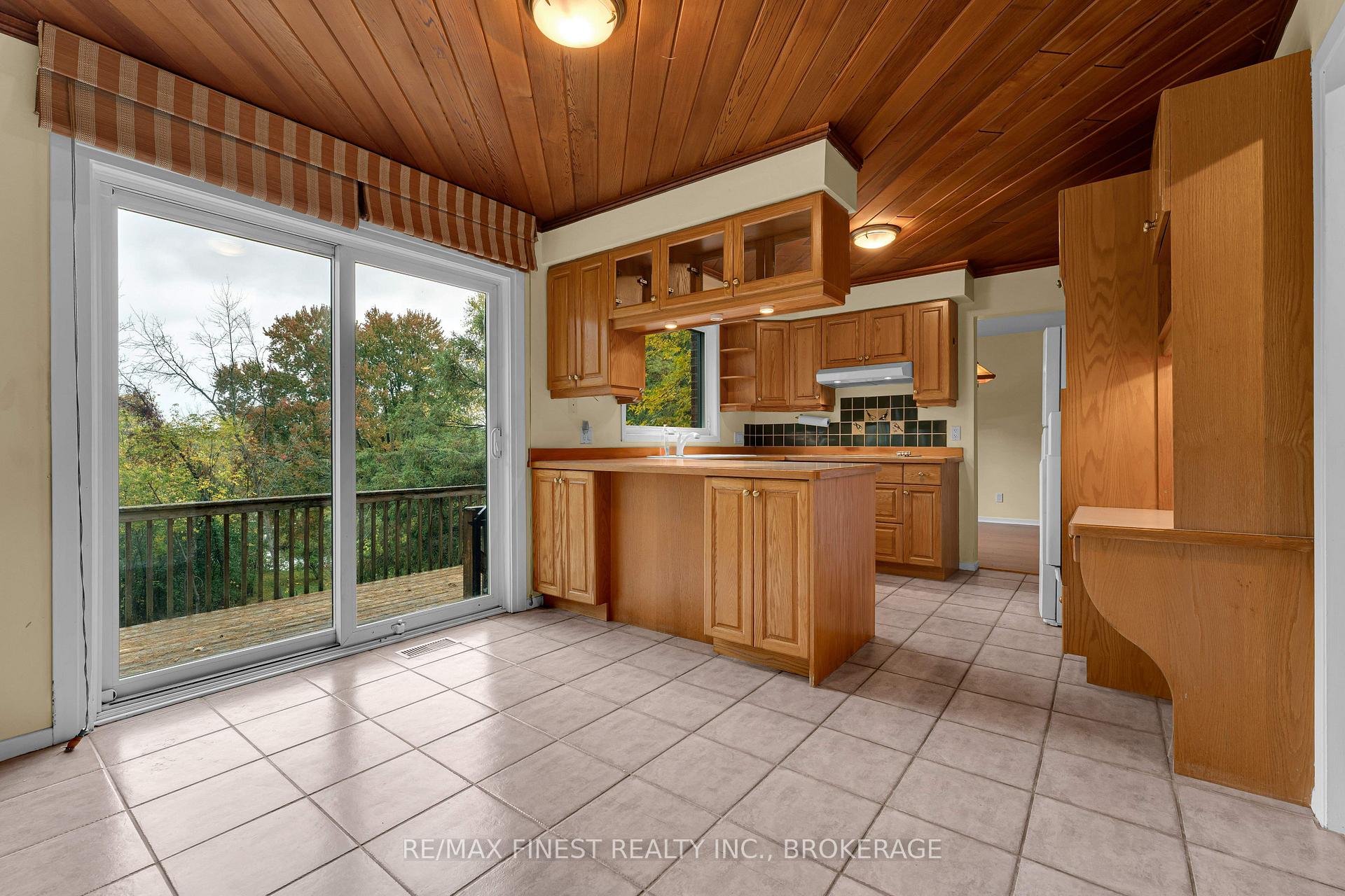 Photo 12 of 871 Safari Drive, Kingston, North of Taylor-Kidd Blvd — HOMEH