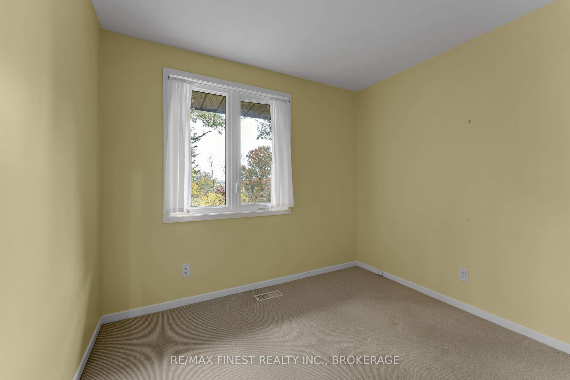 Photo 26 of 871 Safari Drive, Kingston, North of Taylor-Kidd Blvd — HOMEH