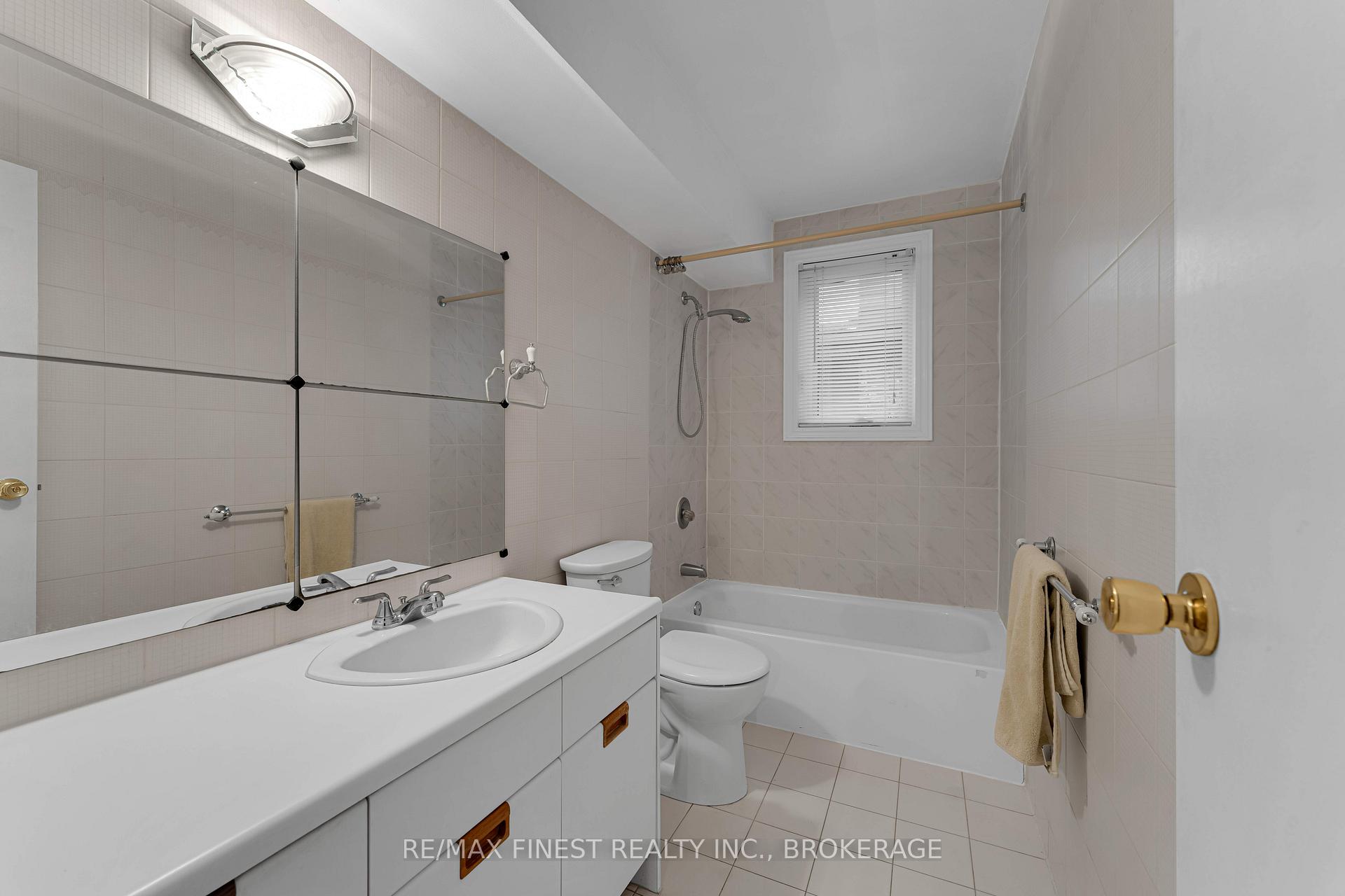 Photo 31 of 871 Safari Drive, Kingston, North of Taylor-Kidd Blvd — HOMEH