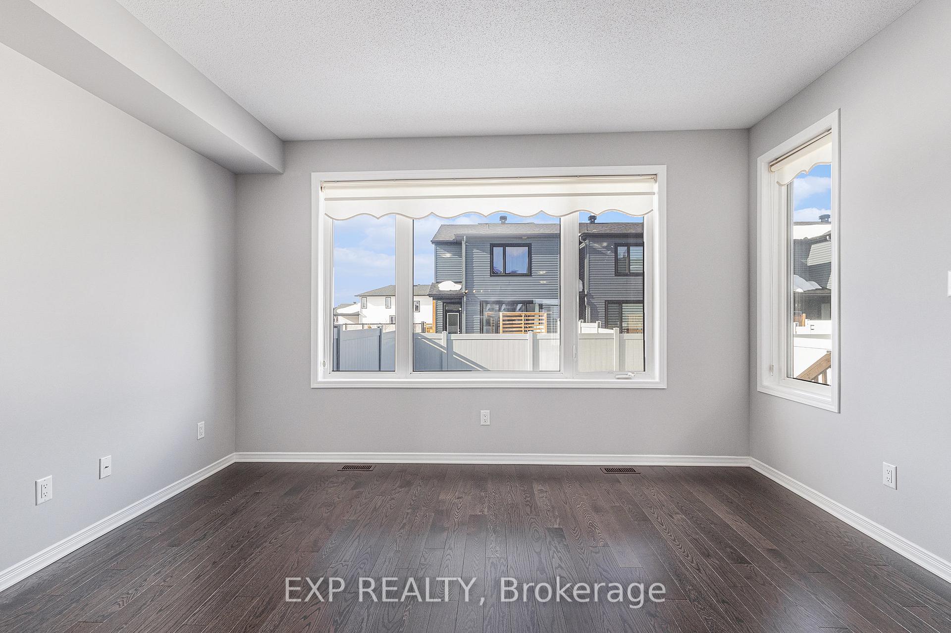 Photo 19 of 379 Cope Drive, Ottawa, Kanata - Emerald Meadows/Trailwest — HOMEH