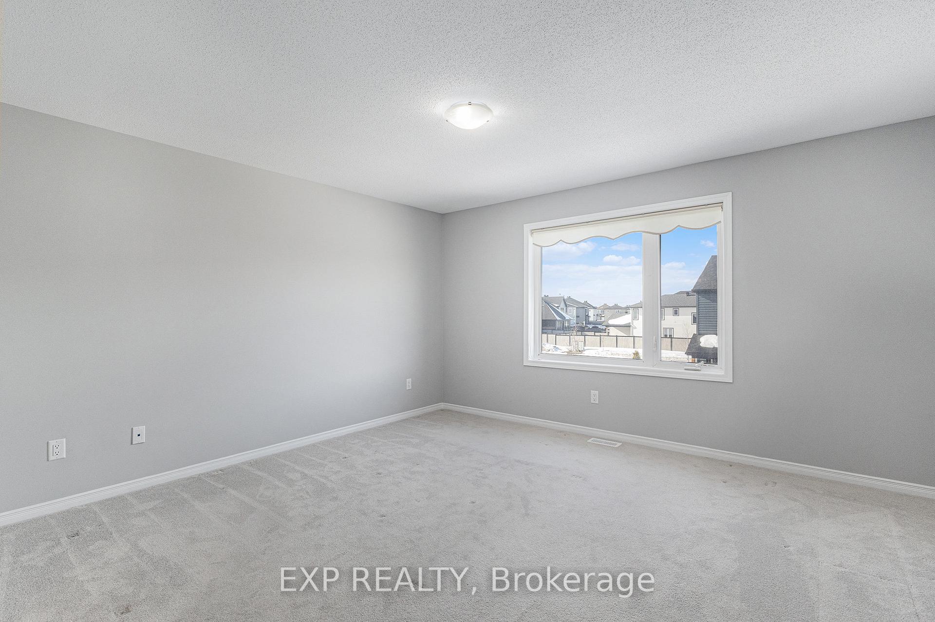Photo 20 of 379 Cope Drive, Ottawa, Kanata - Emerald Meadows/Trailwest — HOMEH