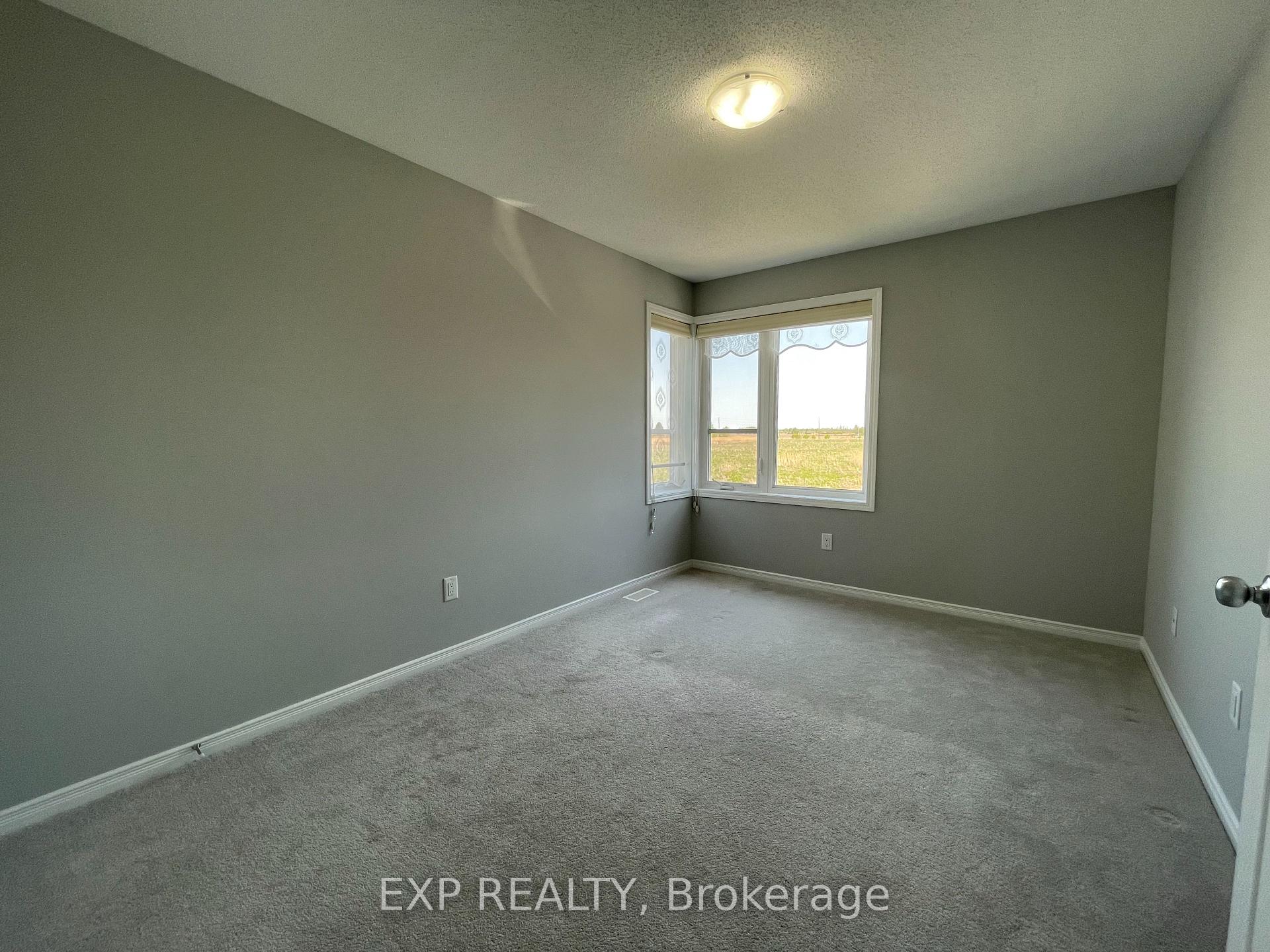 Photo 25 of 379 Cope Drive, Ottawa, Kanata - Emerald Meadows/Trailwest — HOMEH