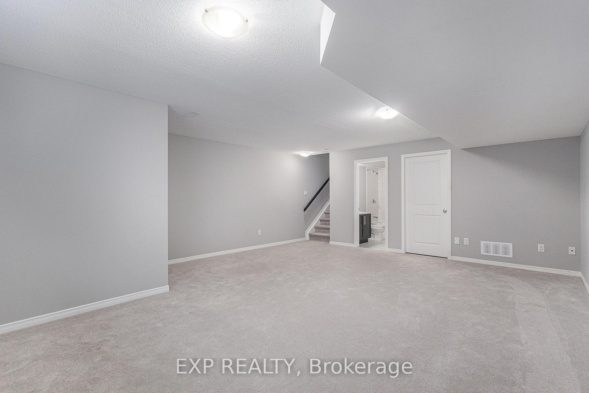 Photo 33 of 379 Cope Drive, Ottawa, Kanata - Emerald Meadows/Trailwest — HOMEH