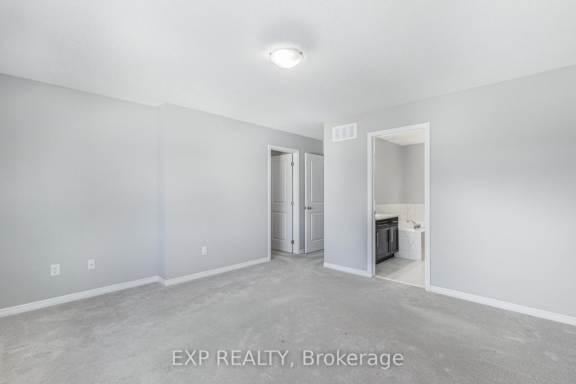 Photo 35 of 379 Cope Drive, Ottawa, Kanata - Emerald Meadows/Trailwest — HOMEH