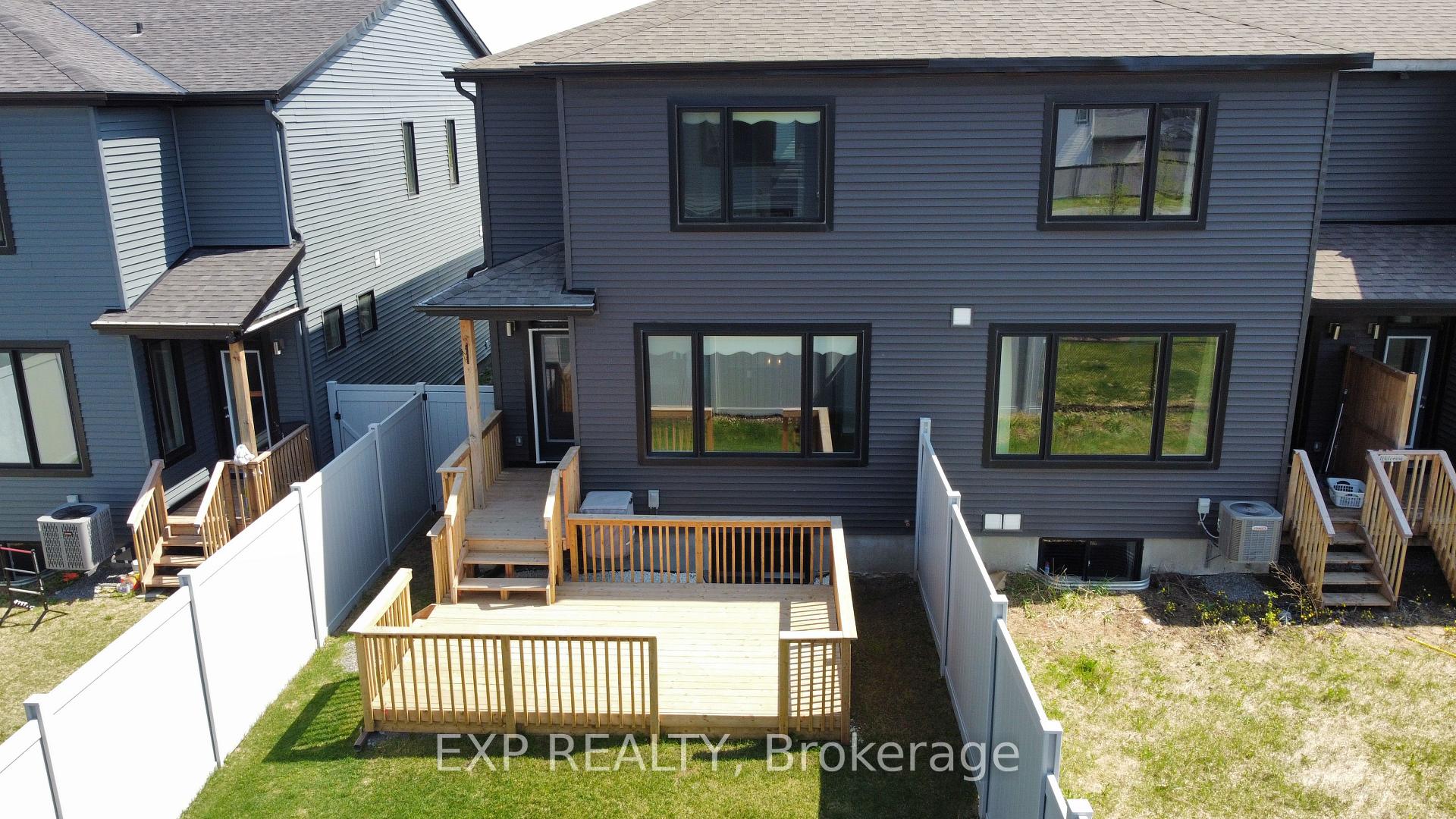 Photo 42 of 379 Cope Drive, Ottawa, Kanata - Emerald Meadows/Trailwest — HOMEH