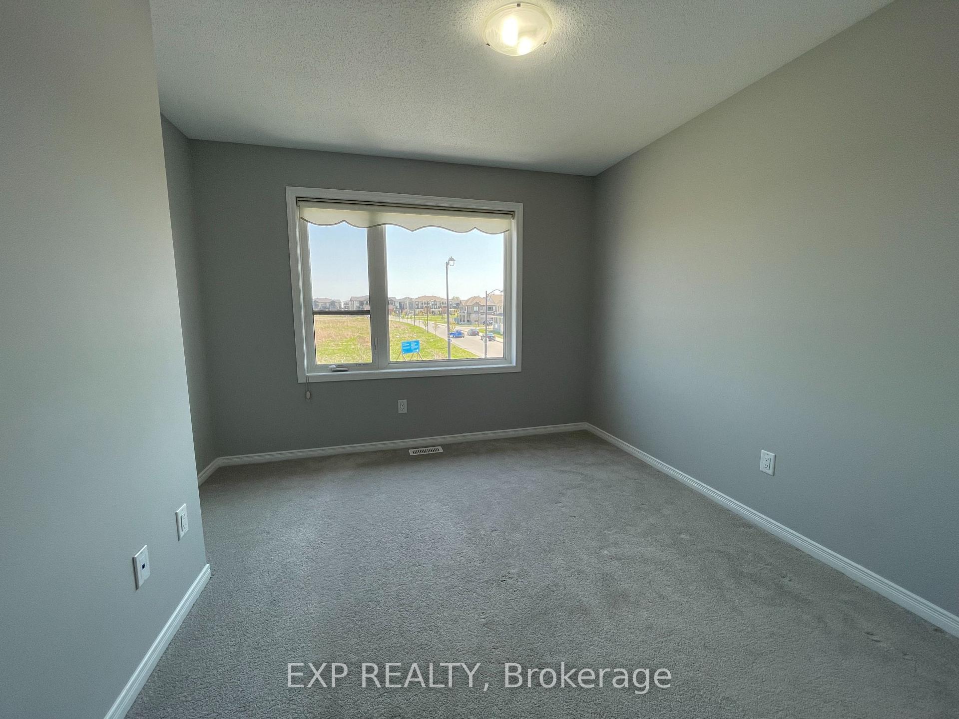 Photo 44 of 379 Cope Drive, Ottawa, Kanata - Emerald Meadows/Trailwest — HOMEH