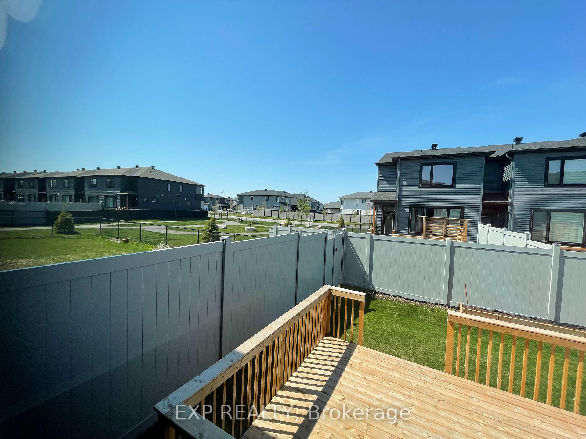 Photo 45 of 379 Cope Drive, Ottawa, Kanata - Emerald Meadows/Trailwest — HOMEH