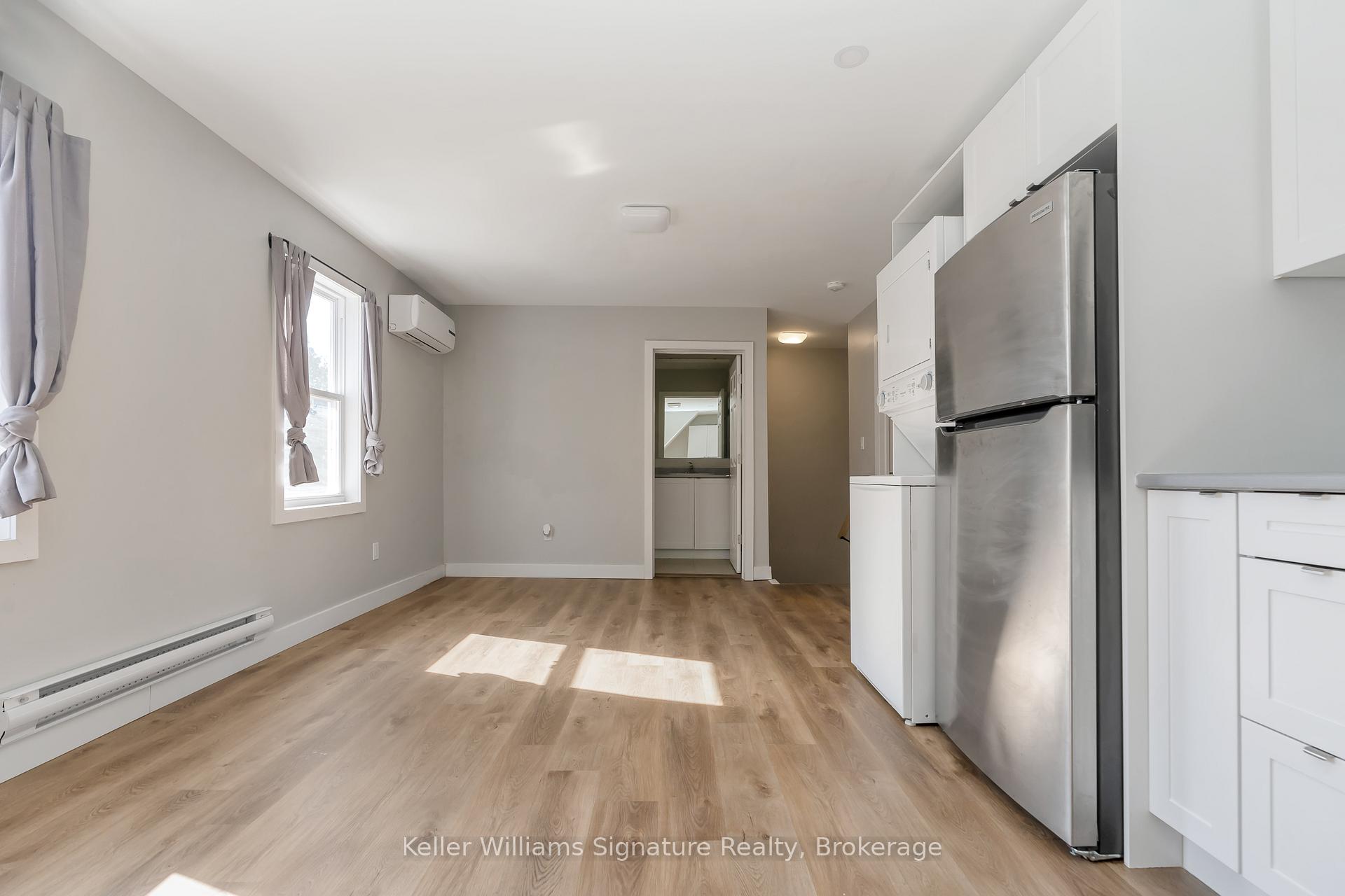 Photo 5 of Unit 5, 164 Picton Street E, Hamilton, North End — HOMEH