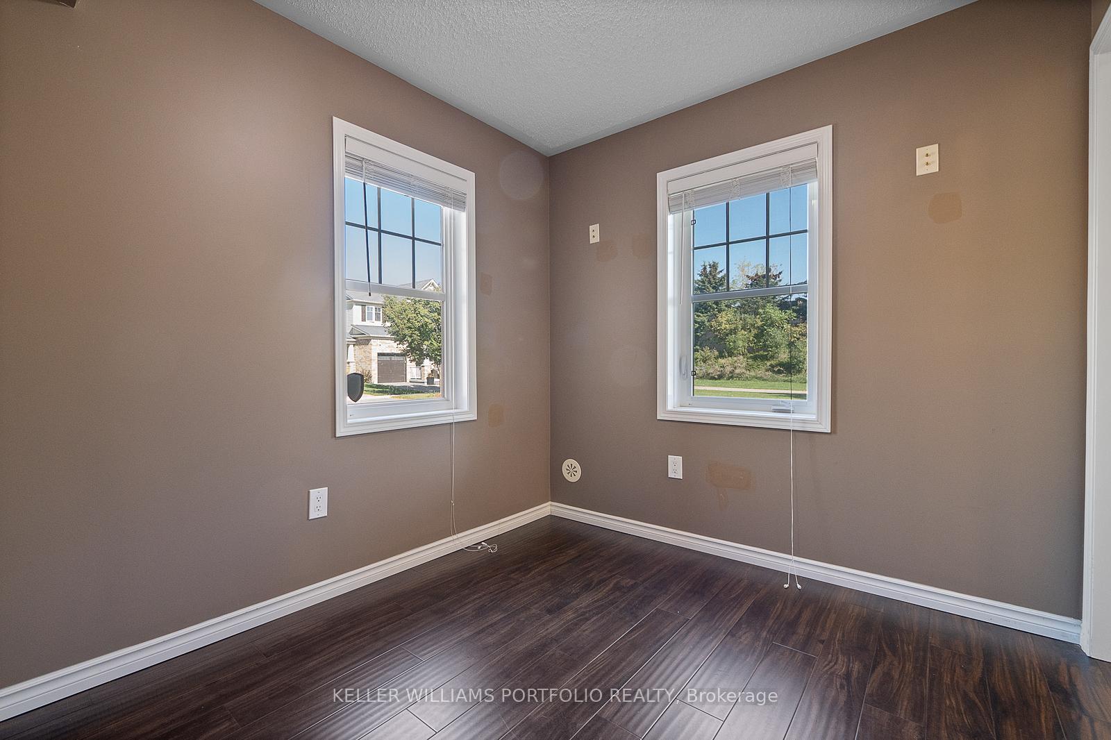 Photo 11 of 66 Gleave Terrace, Milton, Harrison — HOMEH