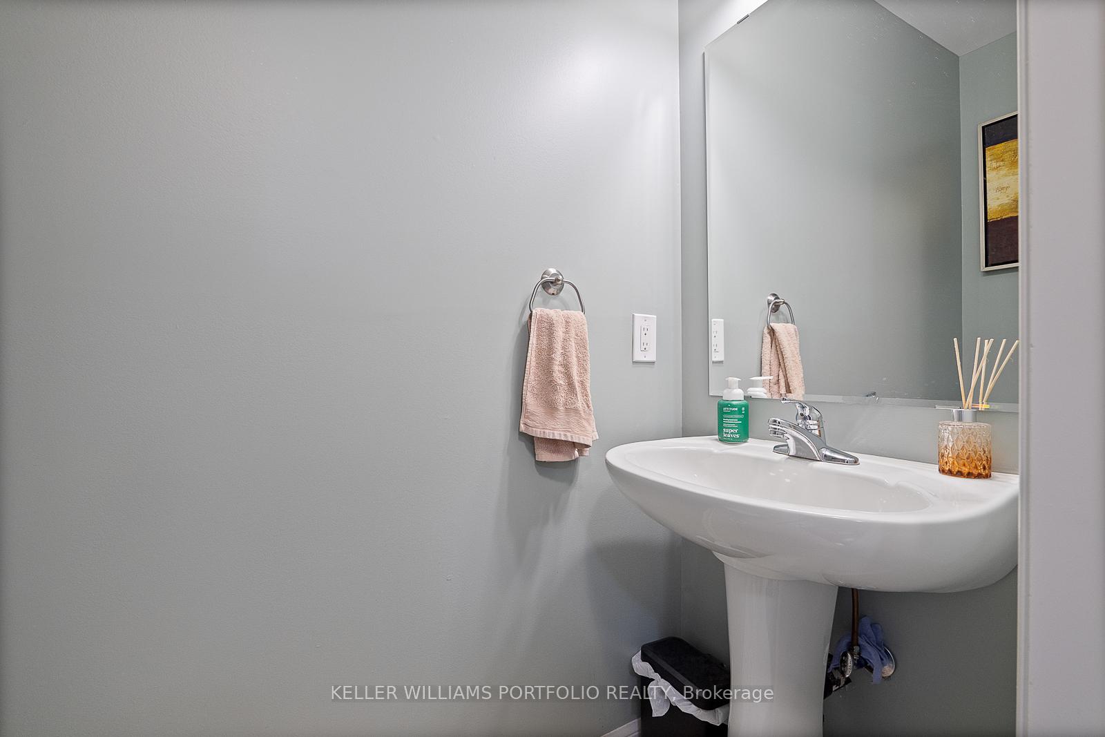 Photo 15 of 66 Gleave Terrace, Milton, Harrison — HOMEH