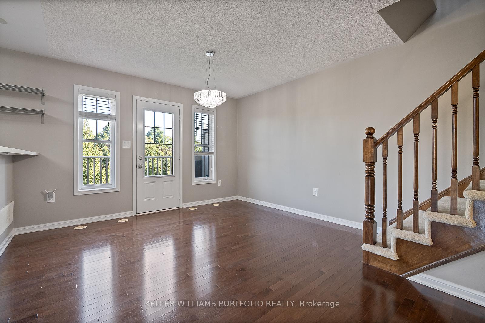 Photo 16 of 66 Gleave Terrace, Milton, Harrison — HOMEH