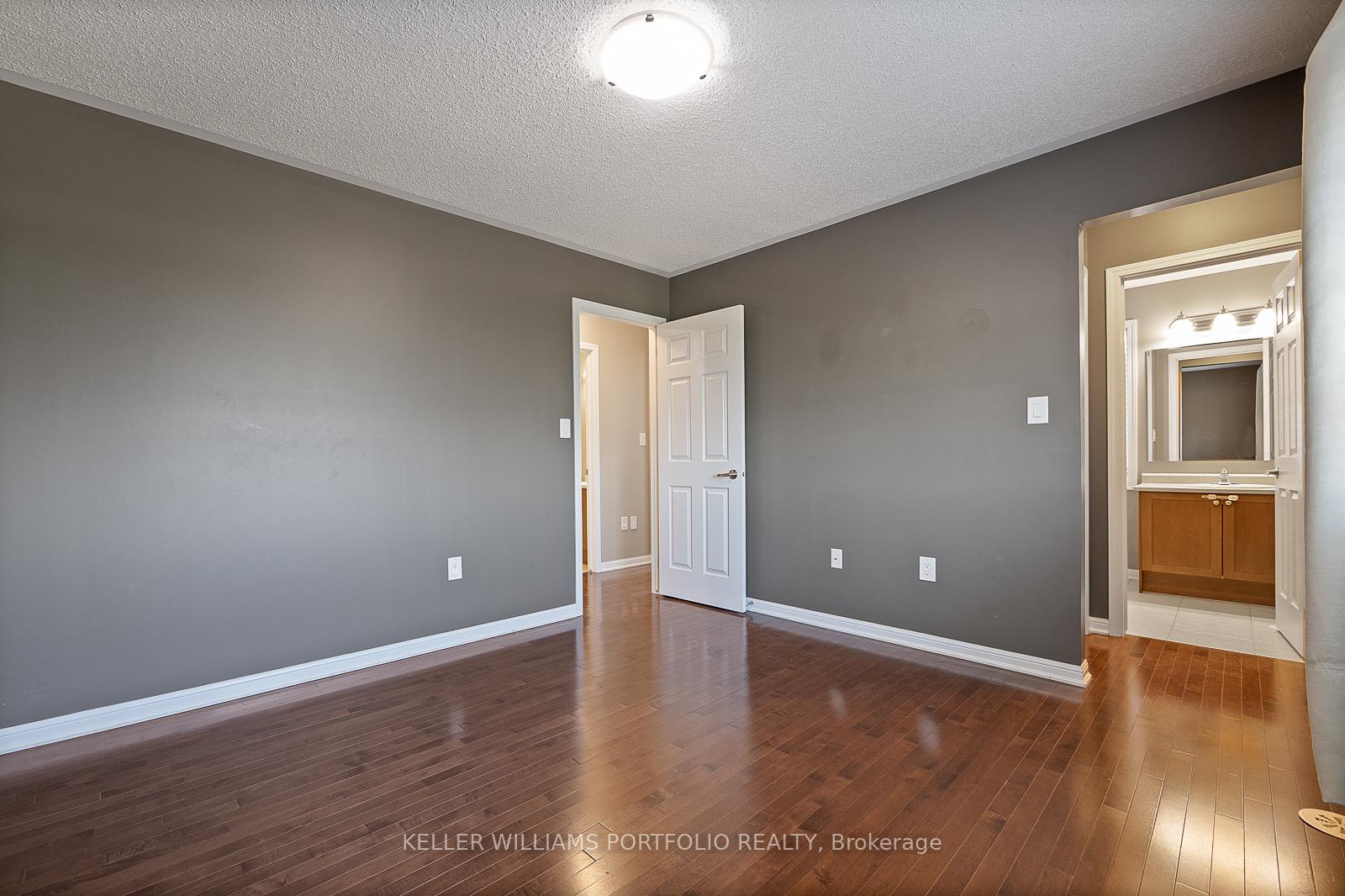 Photo 38 of 66 Gleave Terrace, Milton, Harrison — HOMEH